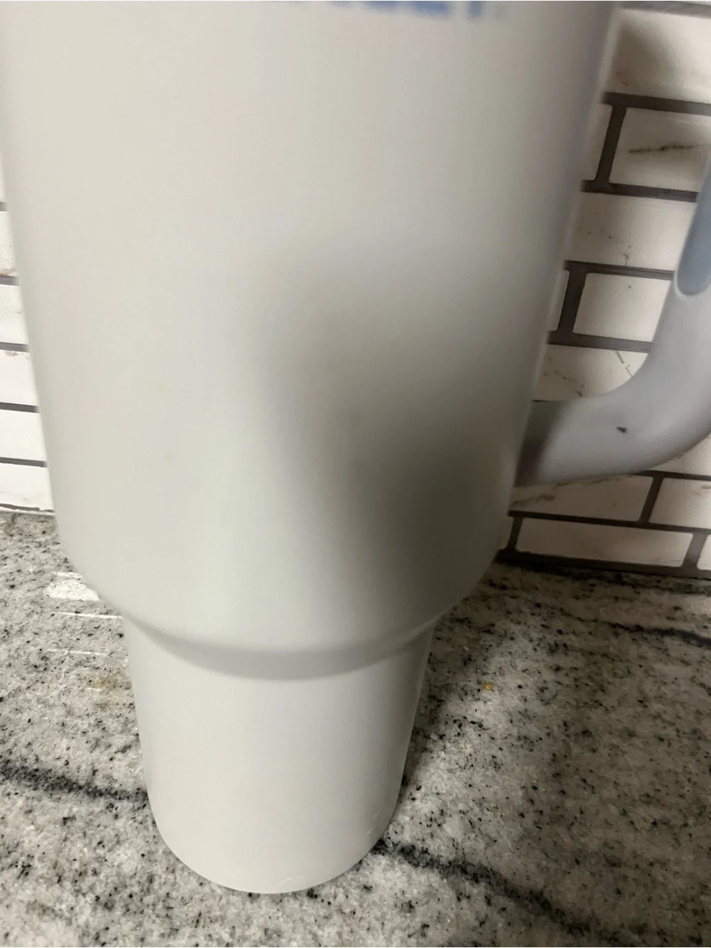 Stanley The Quencher H2.0 FlowState Tumbler 40oz Color Calcite Calacatta - Picture 2 of 7